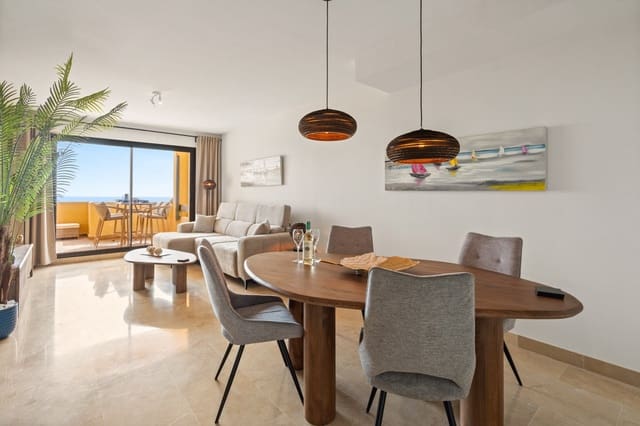 2 bedroom Apartment for sale in La Duquesa / Puerto de la Duquesa, Manilva with pool garage - € 349,000 (Ref: 10179543)