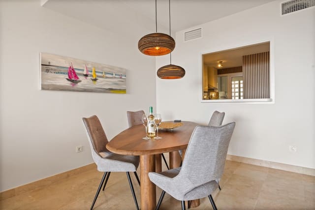 2 bedroom Apartment for sale in La Duquesa / Puerto de la Duquesa, Manilva with pool garage - € 349,000 (Ref: 10179543)