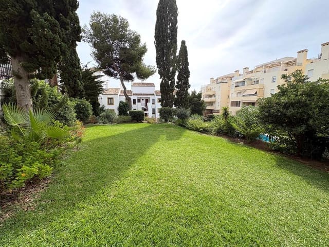 2 slaapkamer Appartement te koop in Riviera del Sol, Mijas met zwembad - € 340.000 (Ref: 10179544)