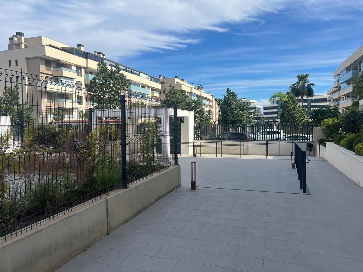 4 Zimmer Apartment zu verkaufen in Torremolinos mit Pool Garage - 1.320.000 € (Ref: 10181693)