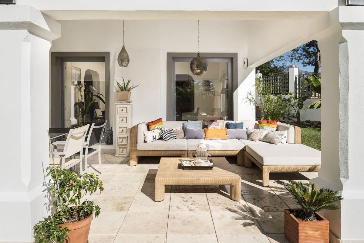 3 soverom Villa til salgs i Benahavis med svømmebasseng garasje - € 2 290 000 (Ref: 10181695)