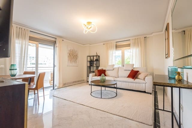 2 bedroom Apartment for sale in Puerto Banus, Marbella with pool garage - € 730,000 (Ref: 10181698)
