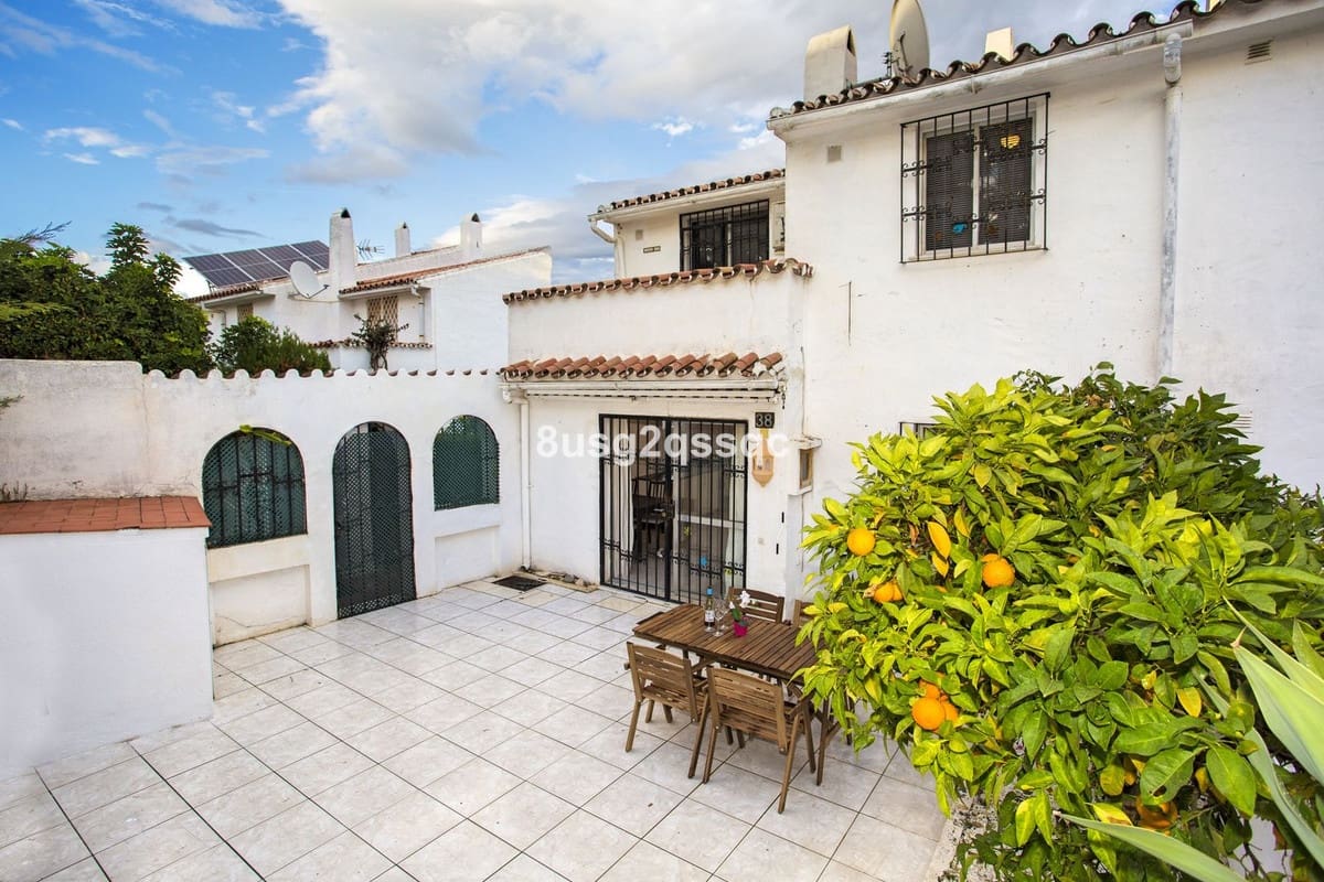 2 bedroom Semi-detached Villa for sale in Atalaya-Isdabe with pool - € 300,000 (Ref: 10183711)