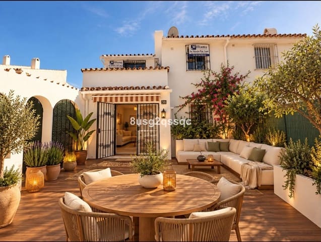 2 bedroom Semi-detached Villa for sale in Atalaya-Isdabe, Estepona with pool - € 300,000 (Ref: 10183711)