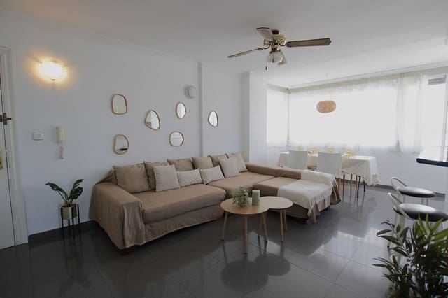 2 bedroom Apartment for sale in Benalmadena Costa, Benalmádena with pool garage - € 424,000 (Ref: 10185321)