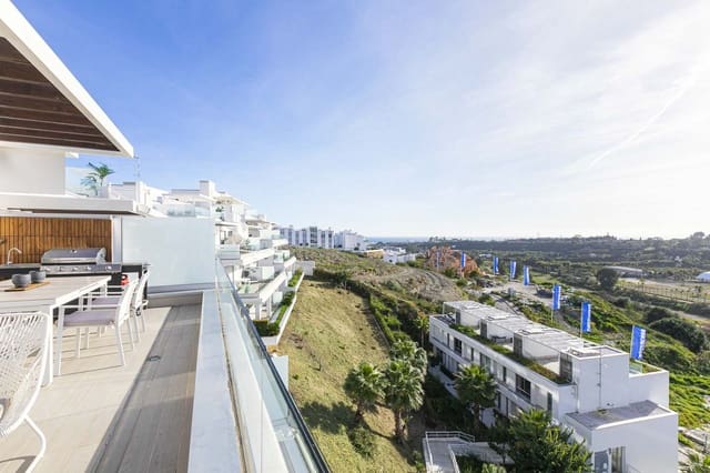 3 soveværelse Penthouse til salg i Cancelada, Estepona med swimmingpool garage - € 629.000 (Ref: 8882175)
