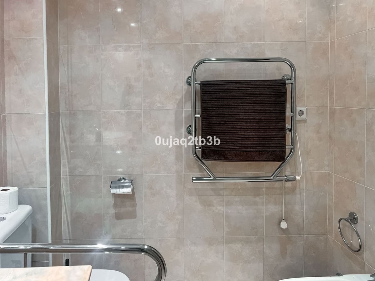 3 makuuhuone Huoneisto myytävänä paikassa Nueva Andalucia mukana uima-altaan - 760 000 € (Ref: 8882280)