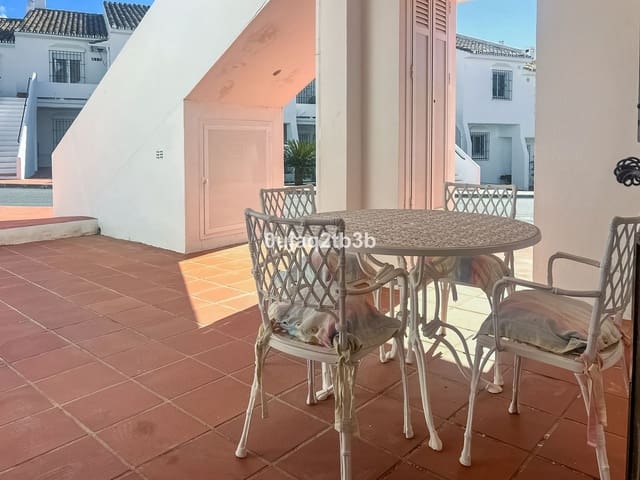 3 makuuhuone Huoneisto myytävänä paikassa Nueva Andalucia, Marbella mukana uima-altaan - 760 000 € (Ref: 8882280)