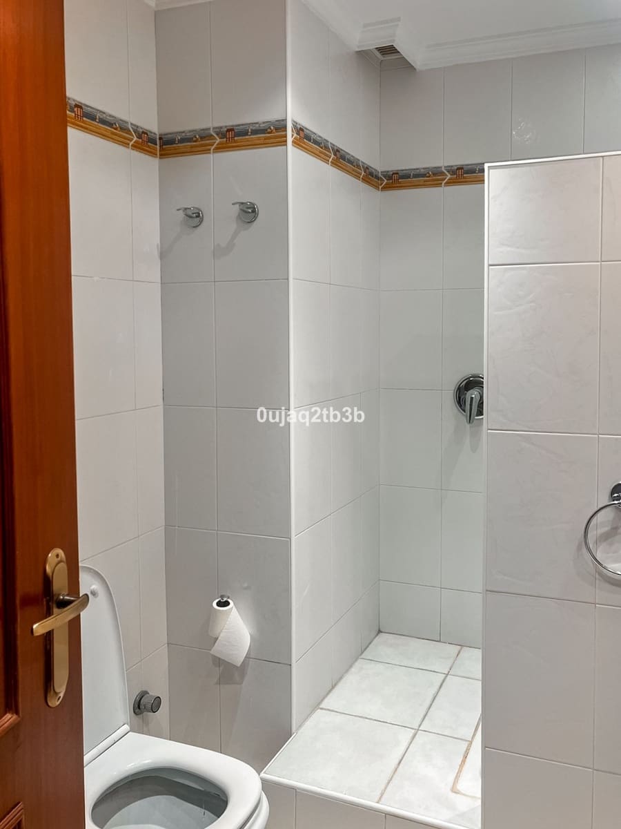 3 makuuhuone Huoneisto myytävänä paikassa Nueva Andalucia mukana uima-altaan - 760 000 € (Ref: 8882280)