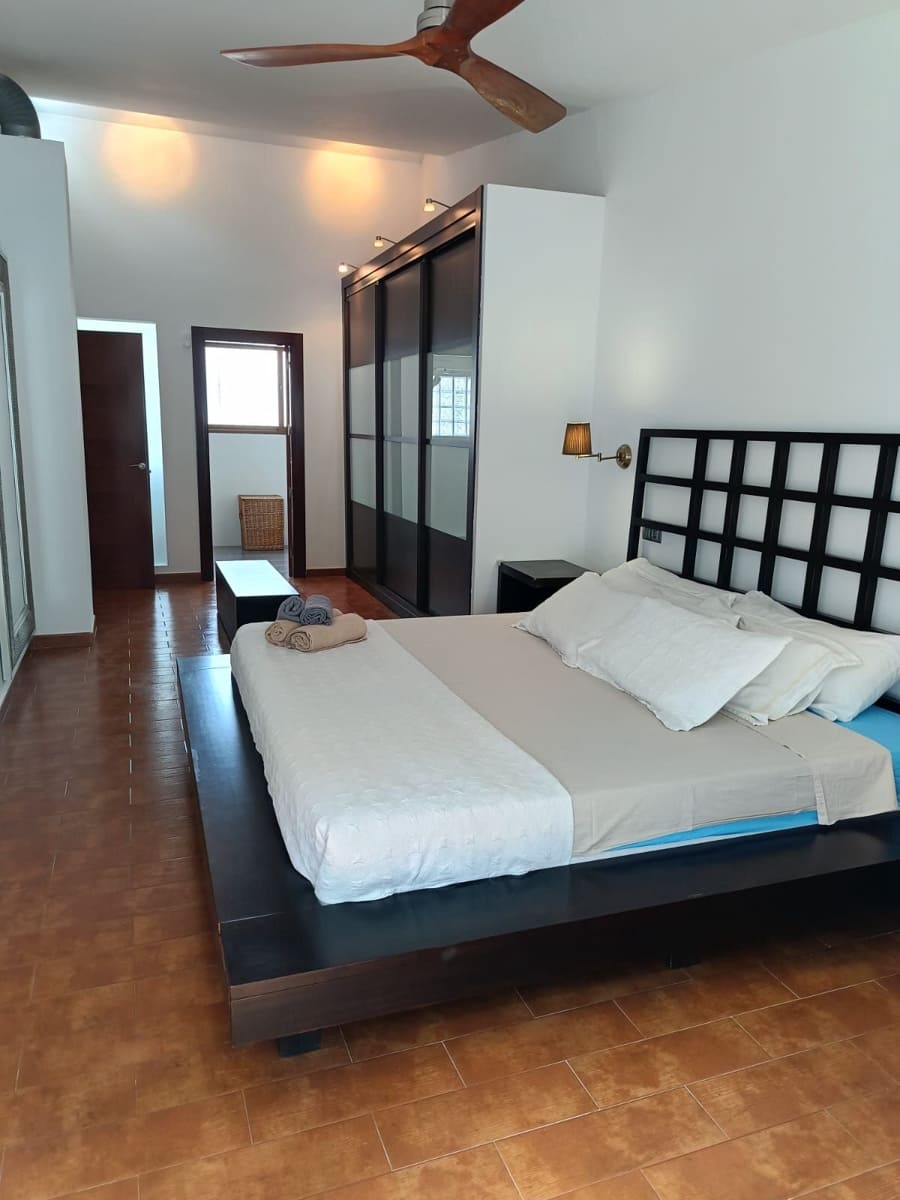 4 slaapkamer Villa te koop in San Pedro de Alcantara met zwembad - € 1.300.000 (Ref: 8885453)