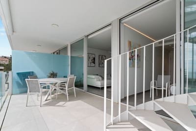 2 makuuhuone Kattohuoneisto myytävänä paikassa Las Gaviotas  - Carvajal, Fuengirola mukana uima-altaan - 899 000 € (Ref: 8895376)