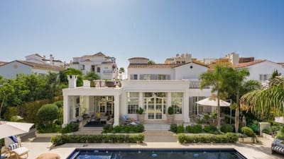 5 soverom Villa til salgs i La Cala de Mijas med svømmebasseng garasje - € 3 995 000 (Ref: 8897461)