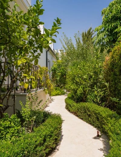 5 soverom Villa til salgs i La Cala de Mijas med svømmebasseng garasje - € 3 995 000 (Ref: 8897461)