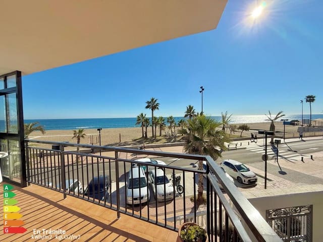 2 soveværelse Strandlejlighed til salg i Playa de los Boliches, Fuengirola med swimmingpool garage - € 549.000 (Ref: 8900585)