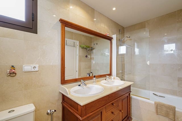 3 soverom Leilighet til salgs i Benahavís med svømmebasseng garasje - € 649 000 (Ref: 8924908)