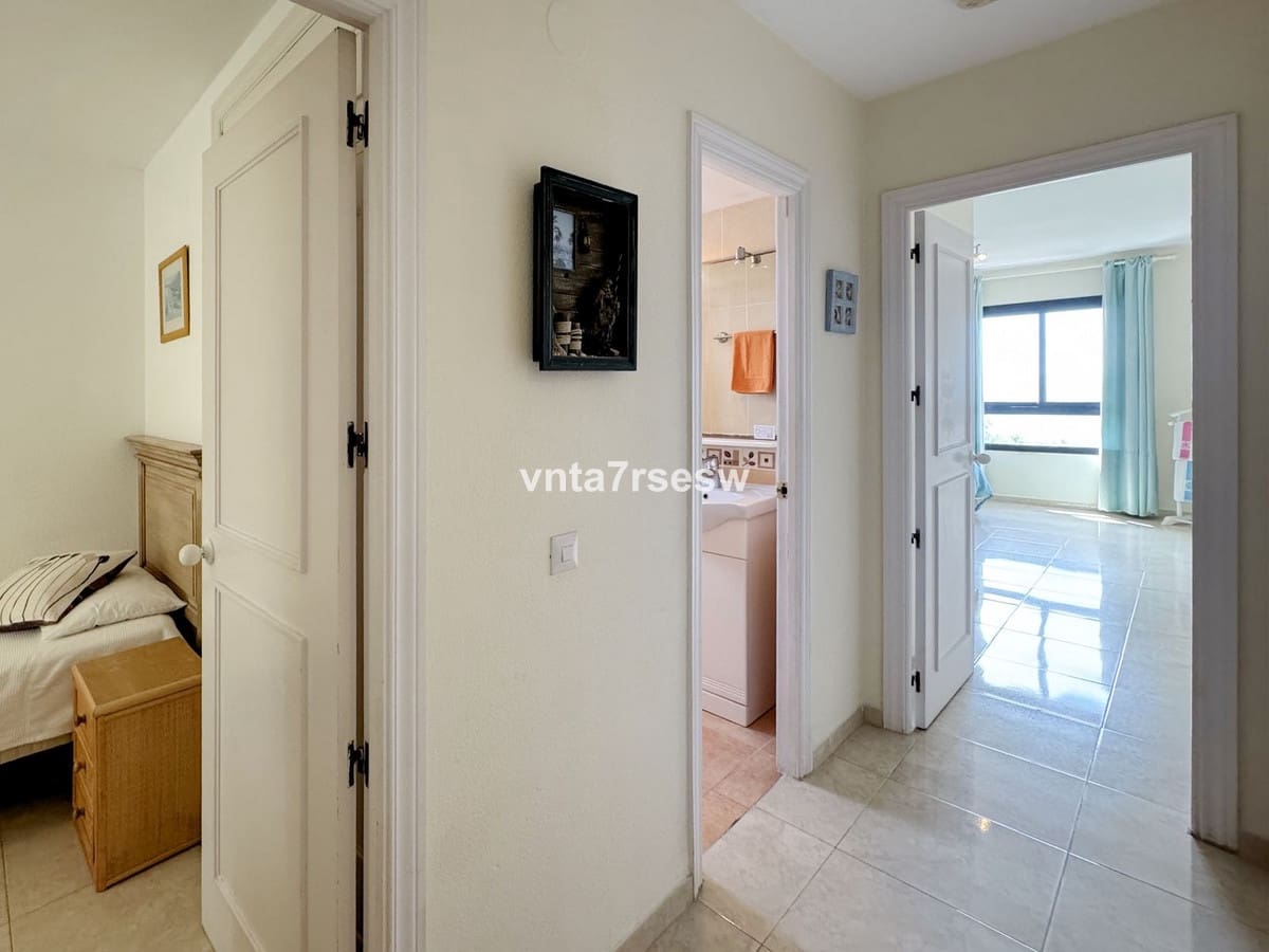 3 soverom Leilighet til salgs i Calahonda med svømmebasseng garasje - € 499 000 (Ref: 8992723)