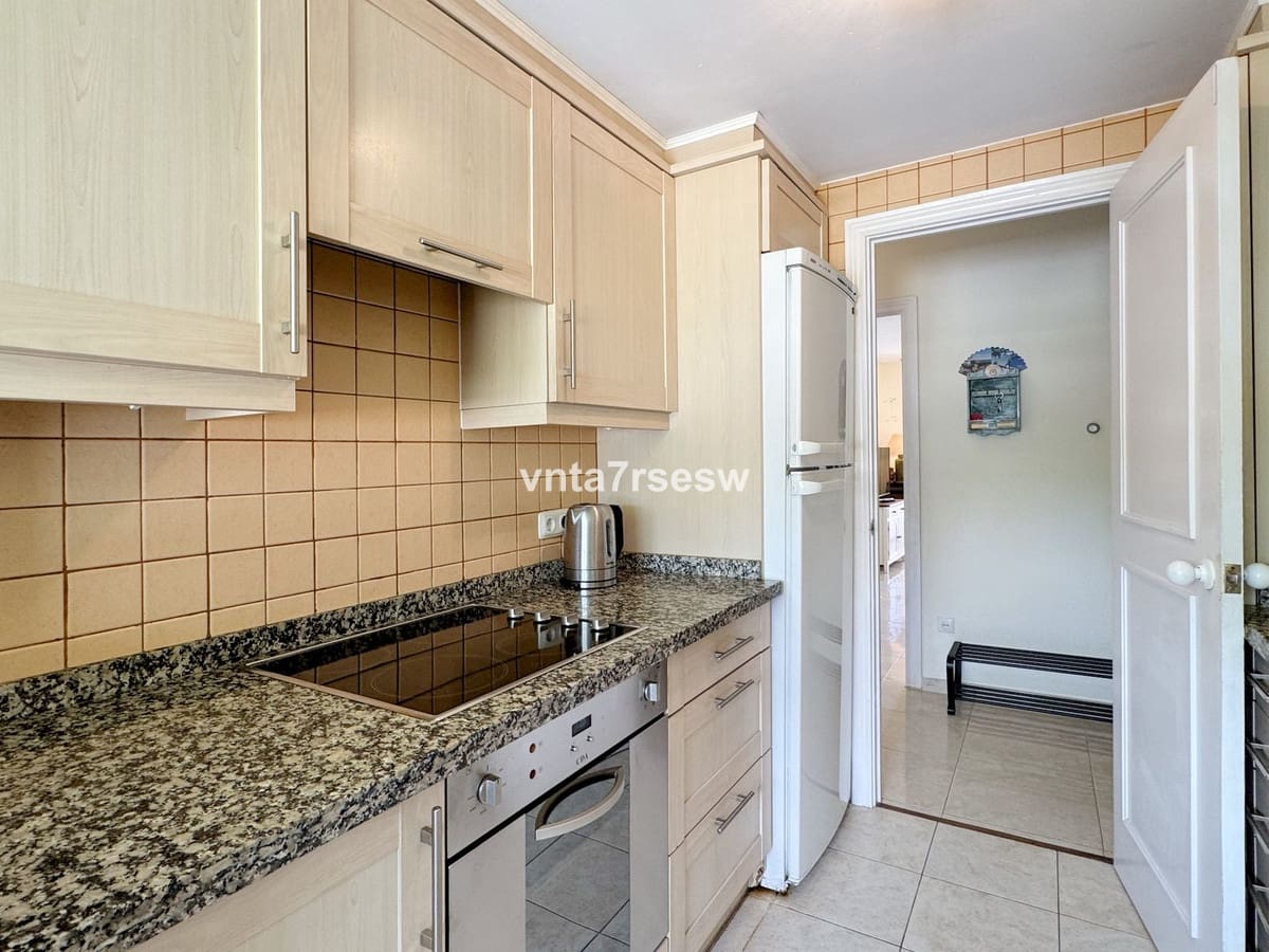 3 soverom Leilighet til salgs i Calahonda med svømmebasseng garasje - € 499 000 (Ref: 8992723)