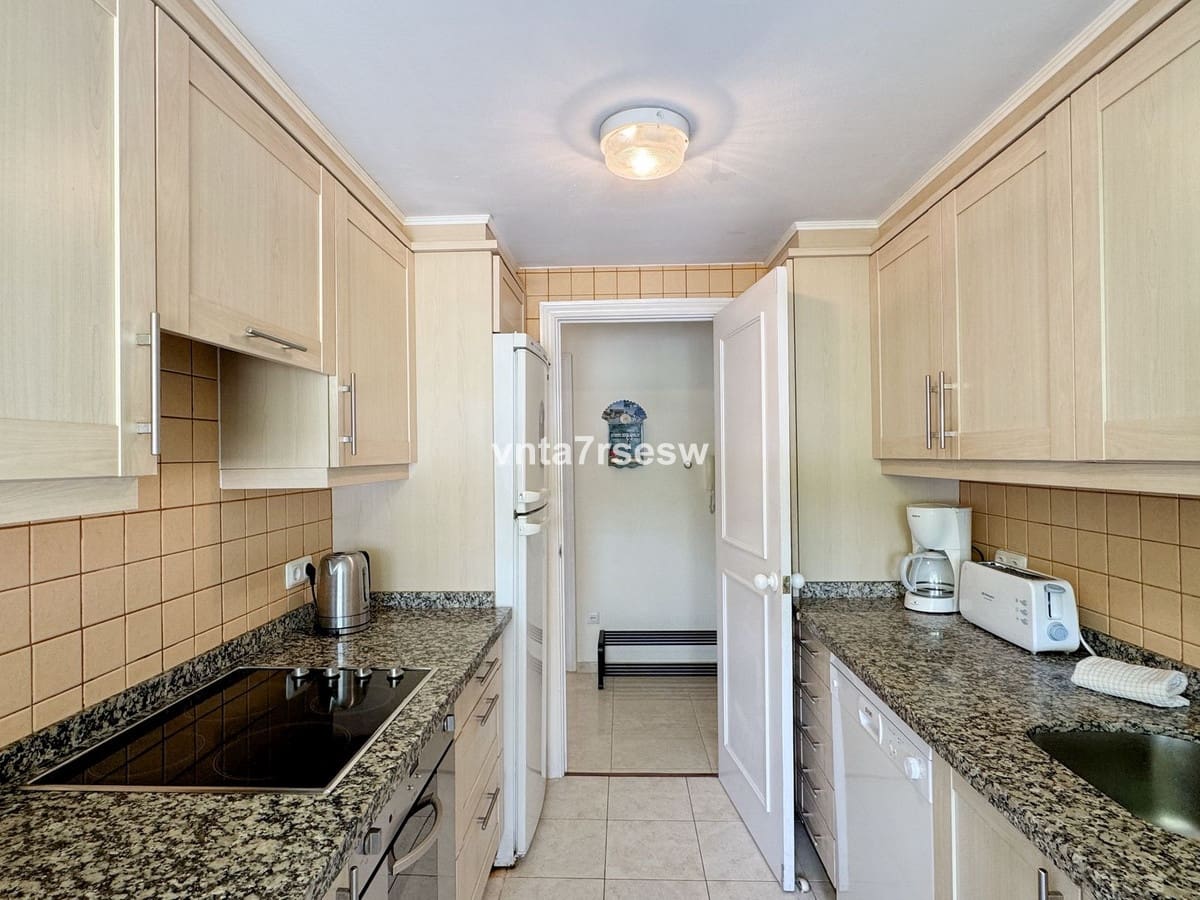 3 soverom Leilighet til salgs i Calahonda med svømmebasseng garasje - € 499 000 (Ref: 8992723)