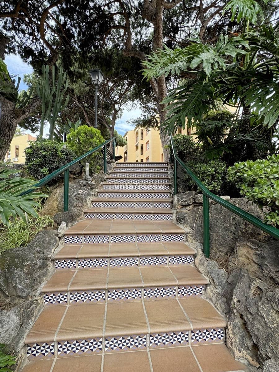 3 soverom Leilighet til salgs i Calahonda med svømmebasseng garasje - € 499 000 (Ref: 8992723)