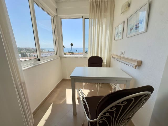 Studio na sprzedaż w La Cala de Mijas, Mijas z basenem garażem - 180 000 € (Ref: 9106191)