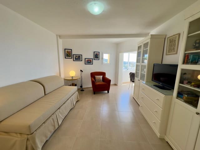 Studio na sprzedaż w La Cala de Mijas, Mijas z basenem garażem - 180 000 € (Ref: 9106191)