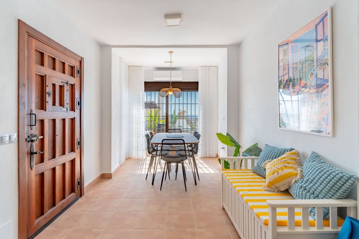 9 soveværelse Villa til salg i Torre del Mar med swimmingpool garage - € 1.650.000 (Ref: 9132793)