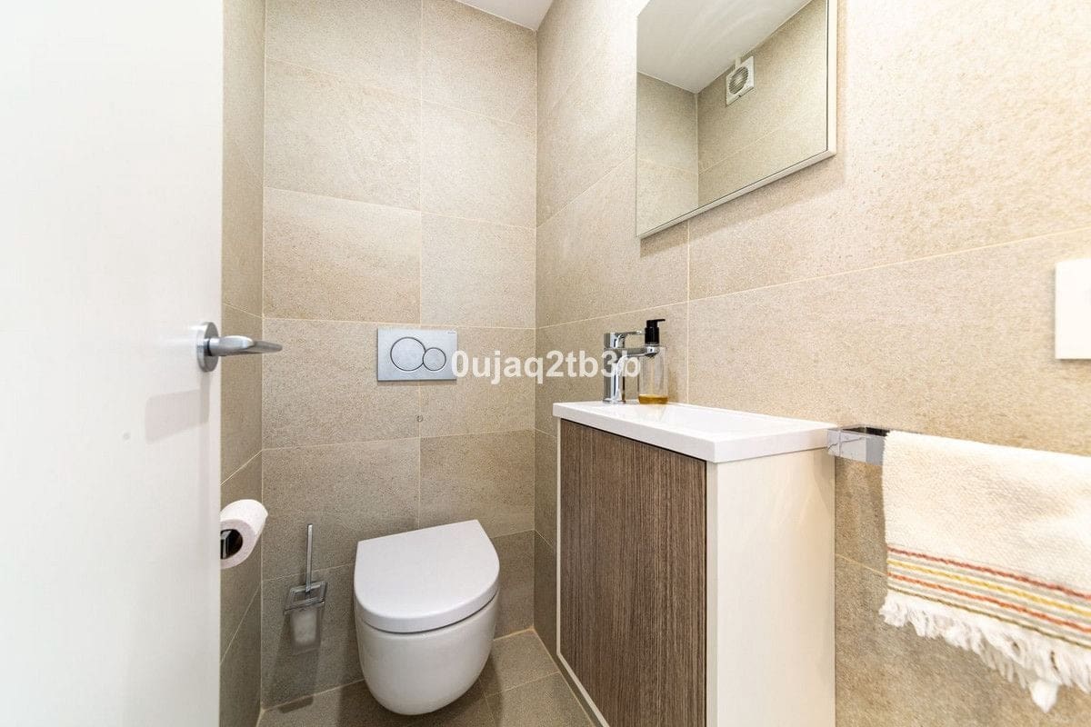 Apartamento de 3 habitaciones en Marbella en venta - 990.000 € (Ref: 9176079)