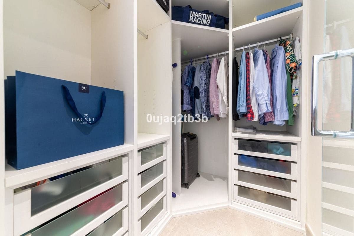 Apartamento de 3 habitaciones en Marbella en venta - 990.000 € (Ref: 9176079)