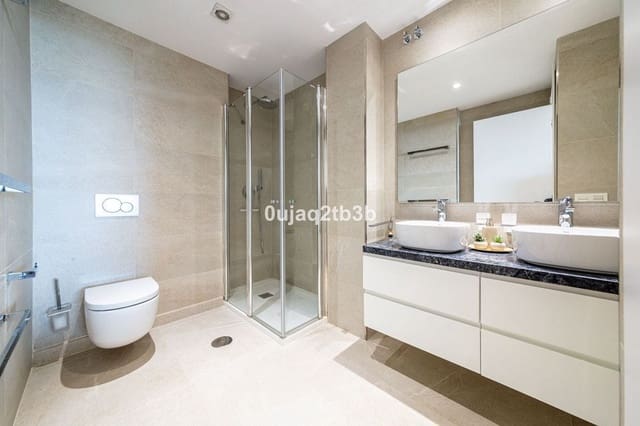 Apartamento de 3 habitaciones en Marbella en venta - 990.000 € (Ref: 9176079)