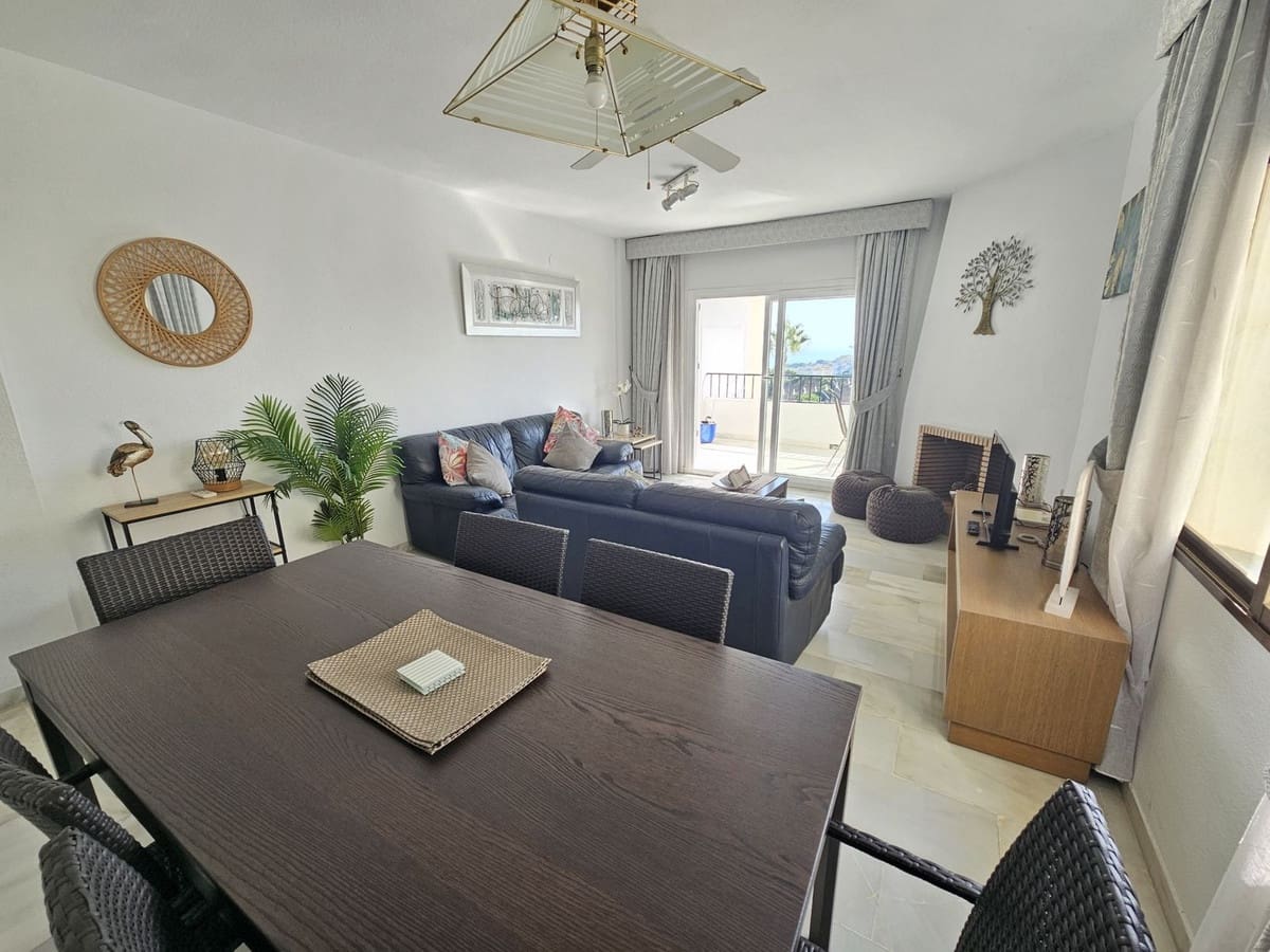 2 soverom Leilighet til salgs i Calahonda med svømmebasseng garasje - € 289 000 (Ref: 9187872)