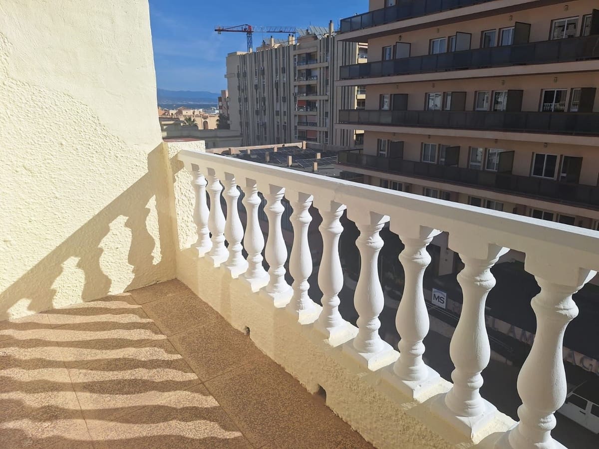 Studio te koop in Torremolinos met zwembad - € 220.000 (Ref: 9188749)