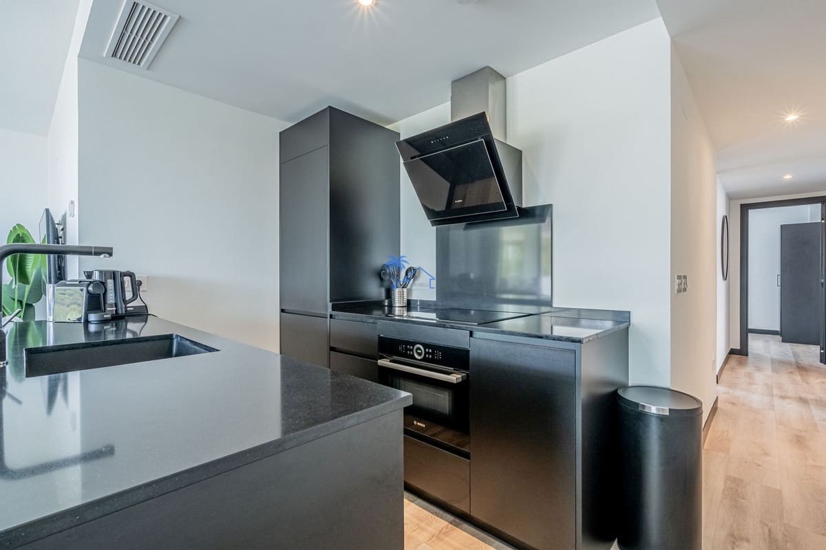 3 sypialnia Apartament na sprzedaż w Mijas Costa z basenem garażem - 449 500 € (Ref: 9196340)