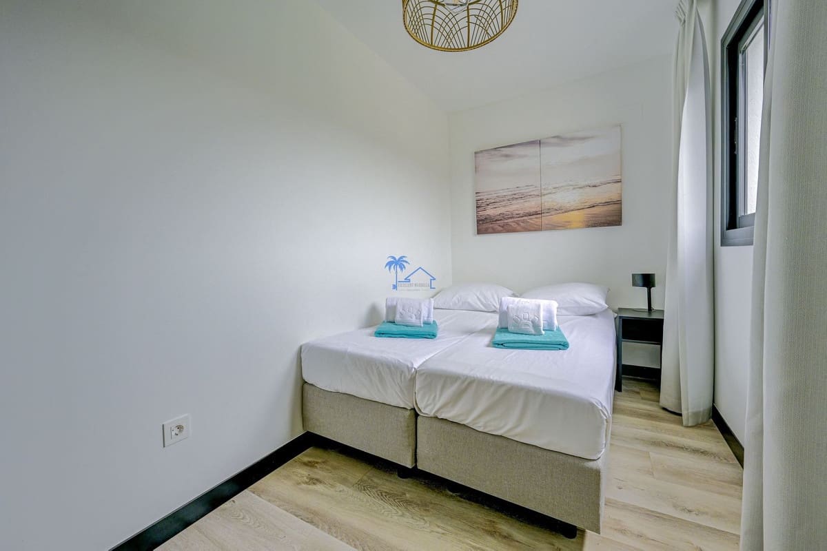 3 sypialnia Apartament na sprzedaż w Mijas Costa z basenem garażem - 449 500 € (Ref: 9196340)