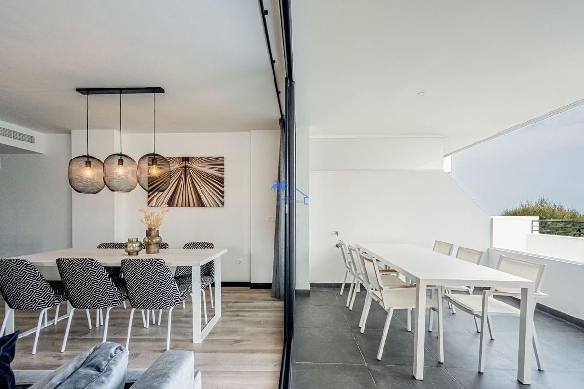 3 sypialnia Apartament na sprzedaż w Mijas Costa z basenem garażem - 449 500 € (Ref: 9196340)