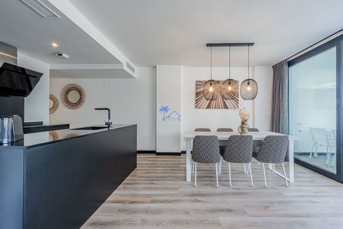 3 sypialnia Apartament na sprzedaż w Mijas Costa z basenem garażem - 449 500 € (Ref: 9196340)