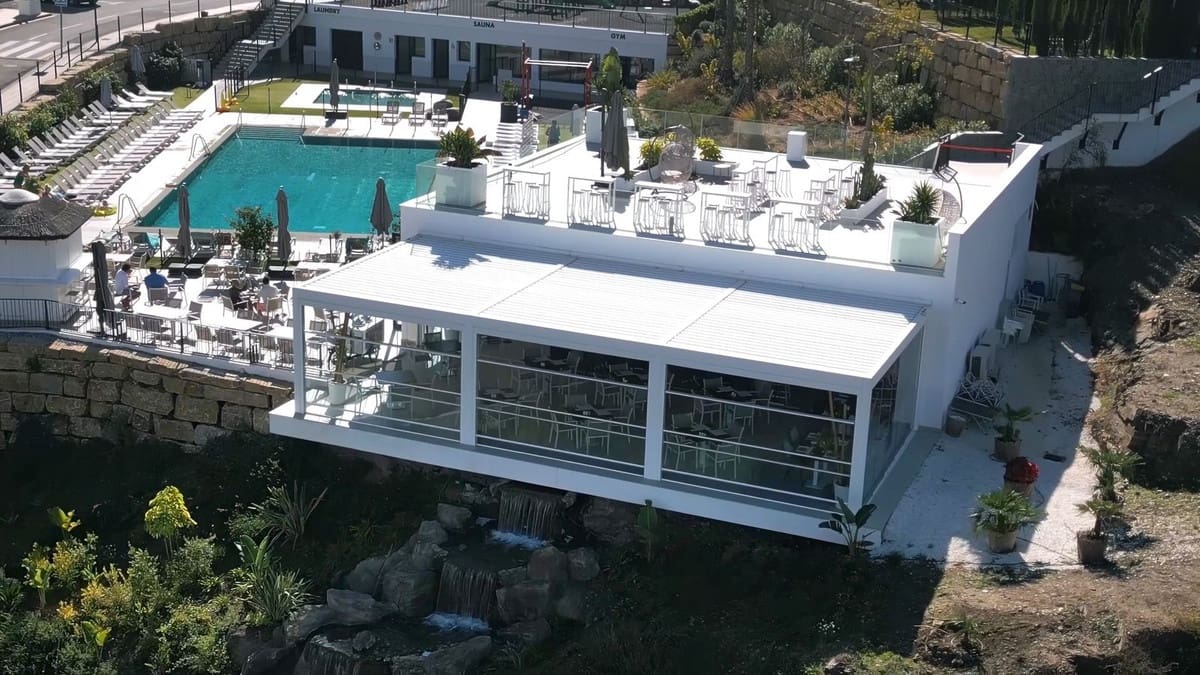 3 sypialnia Apartament na sprzedaż w Mijas Costa z basenem garażem - 449 500 € (Ref: 9196340)