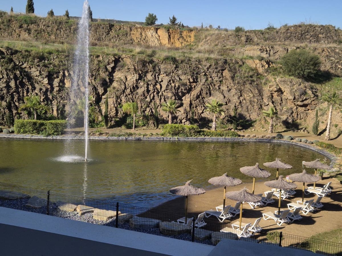 3 sypialnia Apartament na sprzedaż w Mijas Costa z basenem garażem - 449 500 € (Ref: 9196340)