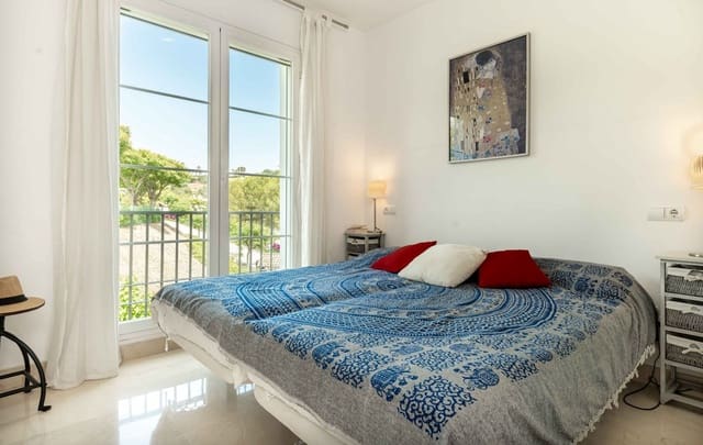 2 sypialnia Apartament na sprzedaż w Los Arqueros - Puerto del Almendro, Benahavís z basenem garażem - 439 000 € (Ref: 9197155)