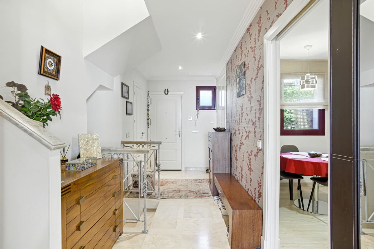 3 slaapkamer Huis te koop in Benahavis met zwembad garage - € 770.000 (Ref: 9197173)