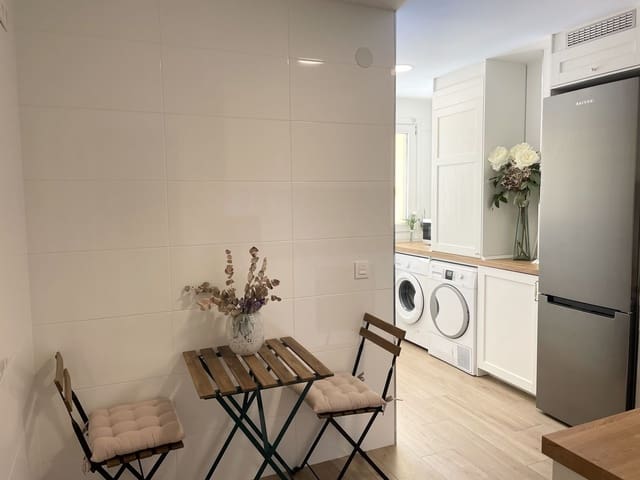 3 slaapkamer Appartement te koop in Los Boliches , Fuengirola met zwembad garage - € 635.000 (Ref: 9223567)