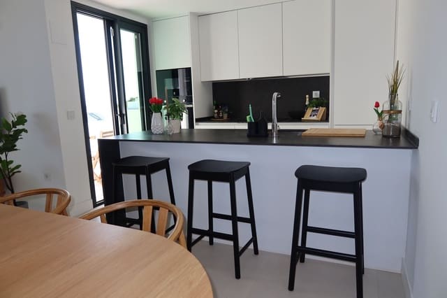 Apartamento de 3 habitaciones en Mijas en venta con piscina - 649.000 € (Ref: 9227712)