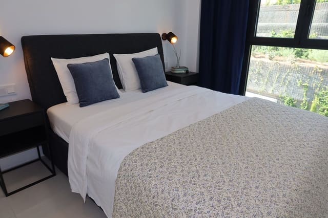 Apartamento de 3 habitaciones en Mijas en venta con piscina - 649.000 € (Ref: 9227712)