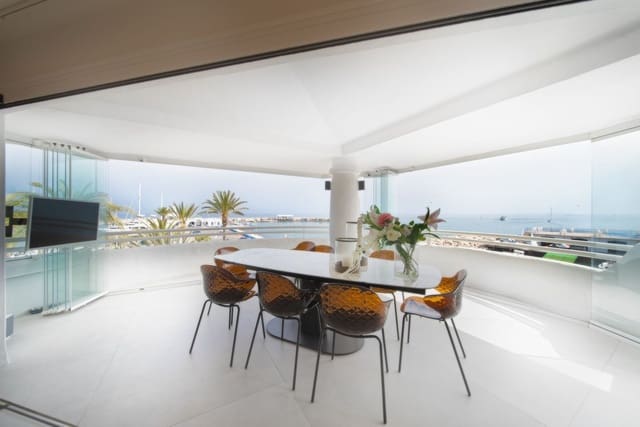 4 sypialnia Penthouse na sprzedaż w Benalmádena z basenem garażem - 1 900 000 € (Ref: 9237131)