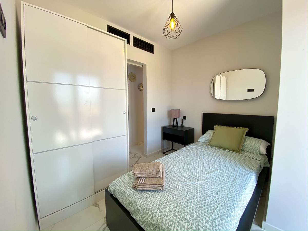 2 soveværelse Bungalow til salg i New Golden Mile med swimmingpool - € 365.000 (Ref: 9237295)