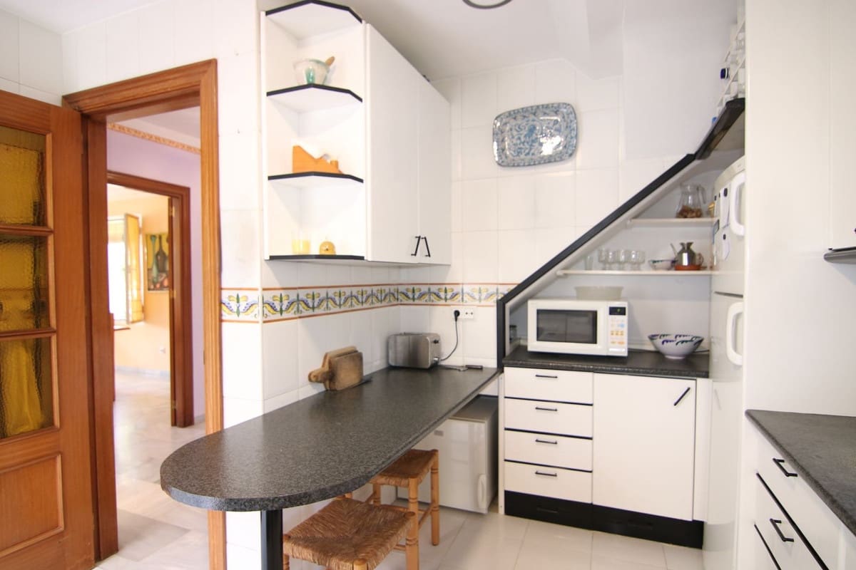 4 sovrum Villa till salu i Coin med pool garage - 398 000 € (Ref: 9237695)