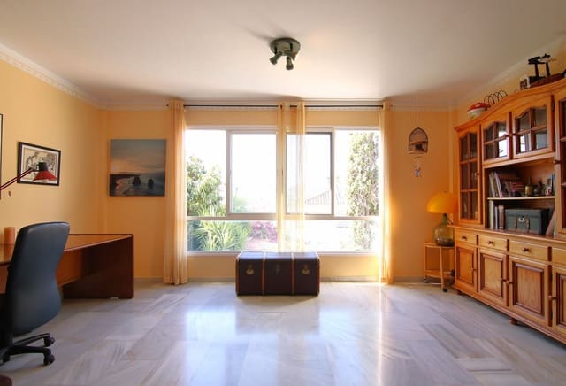 4 soverom Villa til salgs i Coín med svømmebasseng garasje - € 398 000 (Ref: 9237695)