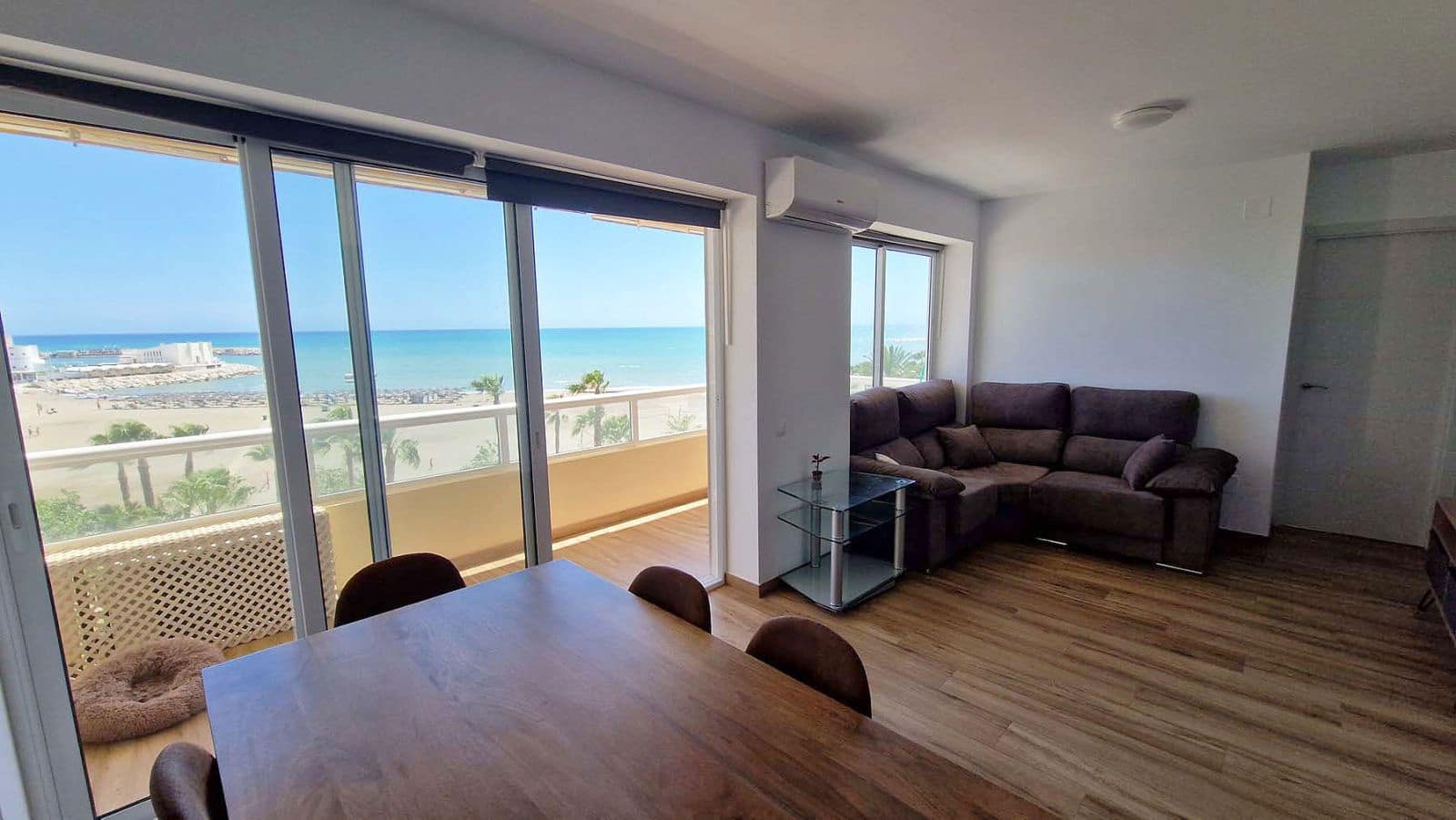 2 bedroom Apartment for sale in Benalmadena with pool - € 478,000 (Ref: 9237696)