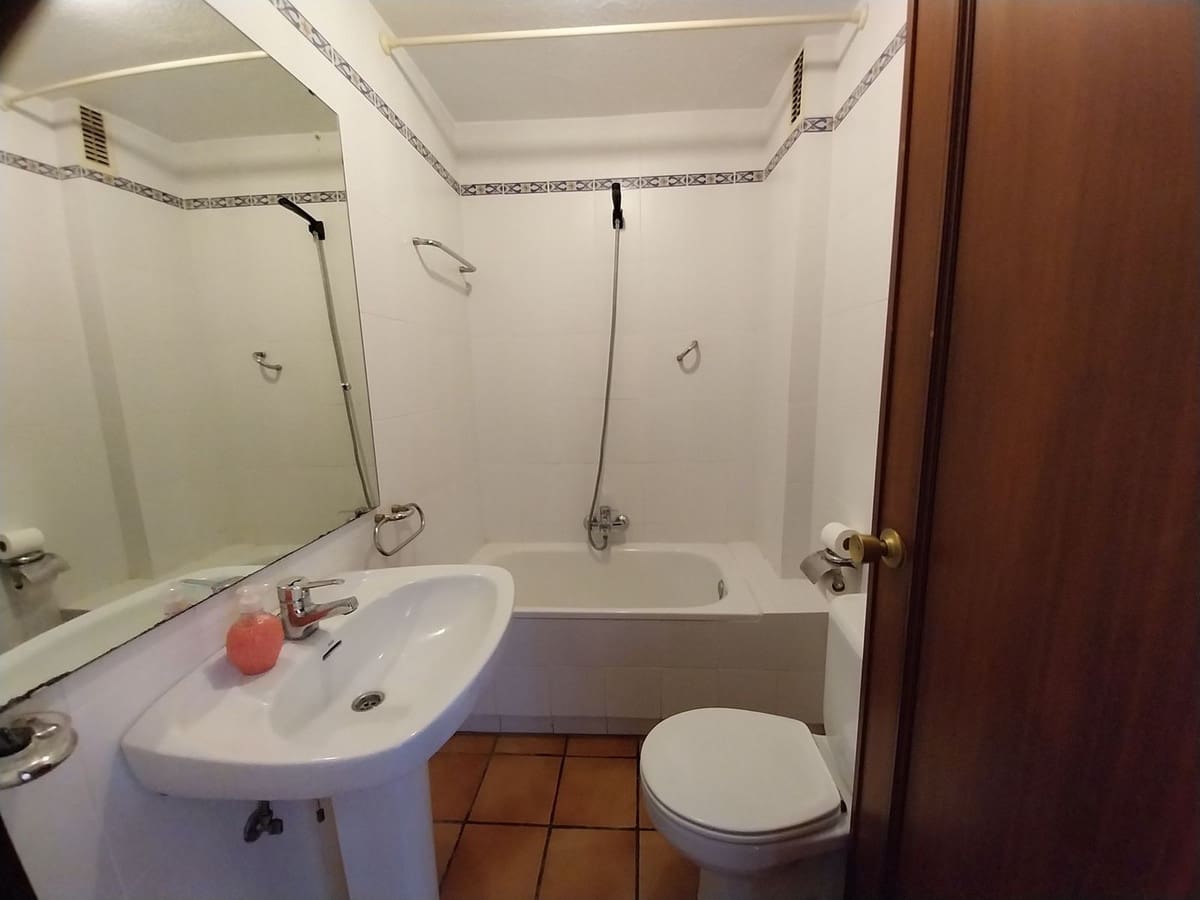 2 Zimmer Apartment zu verkaufen in Calahonda mit Pool Garage - 475.000 € (Ref: 9237709)