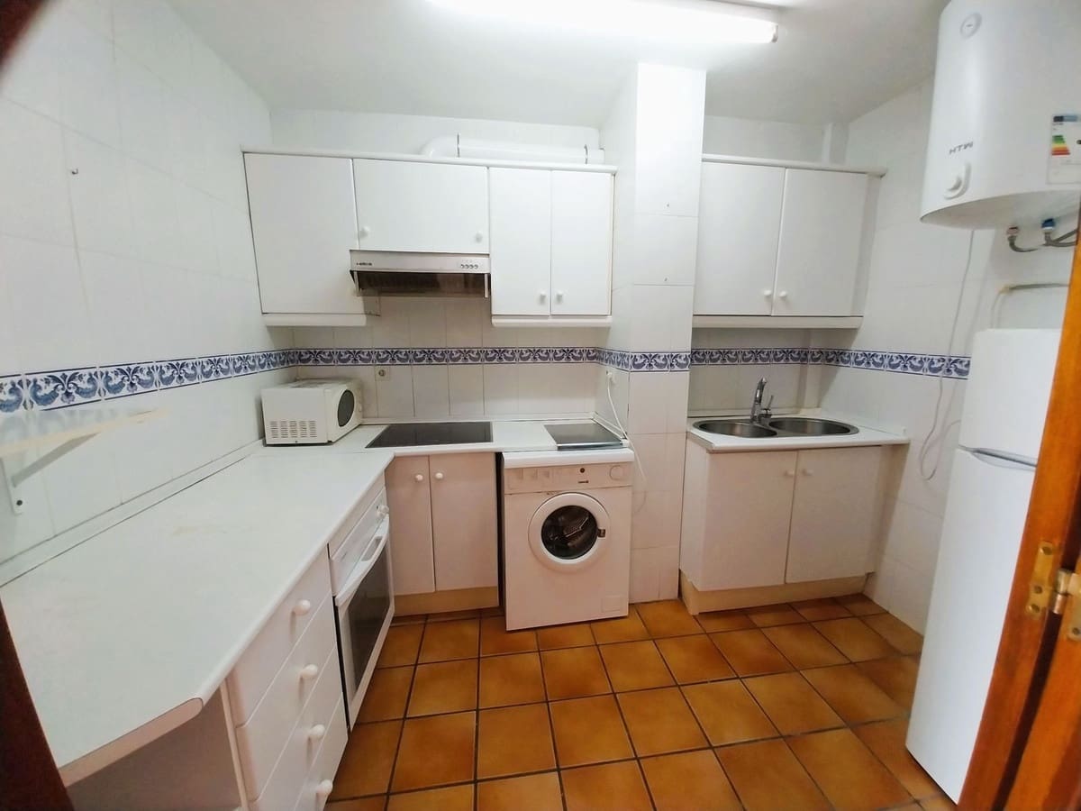 2 Zimmer Apartment zu verkaufen in Calahonda mit Pool Garage - 475.000 € (Ref: 9237709)
