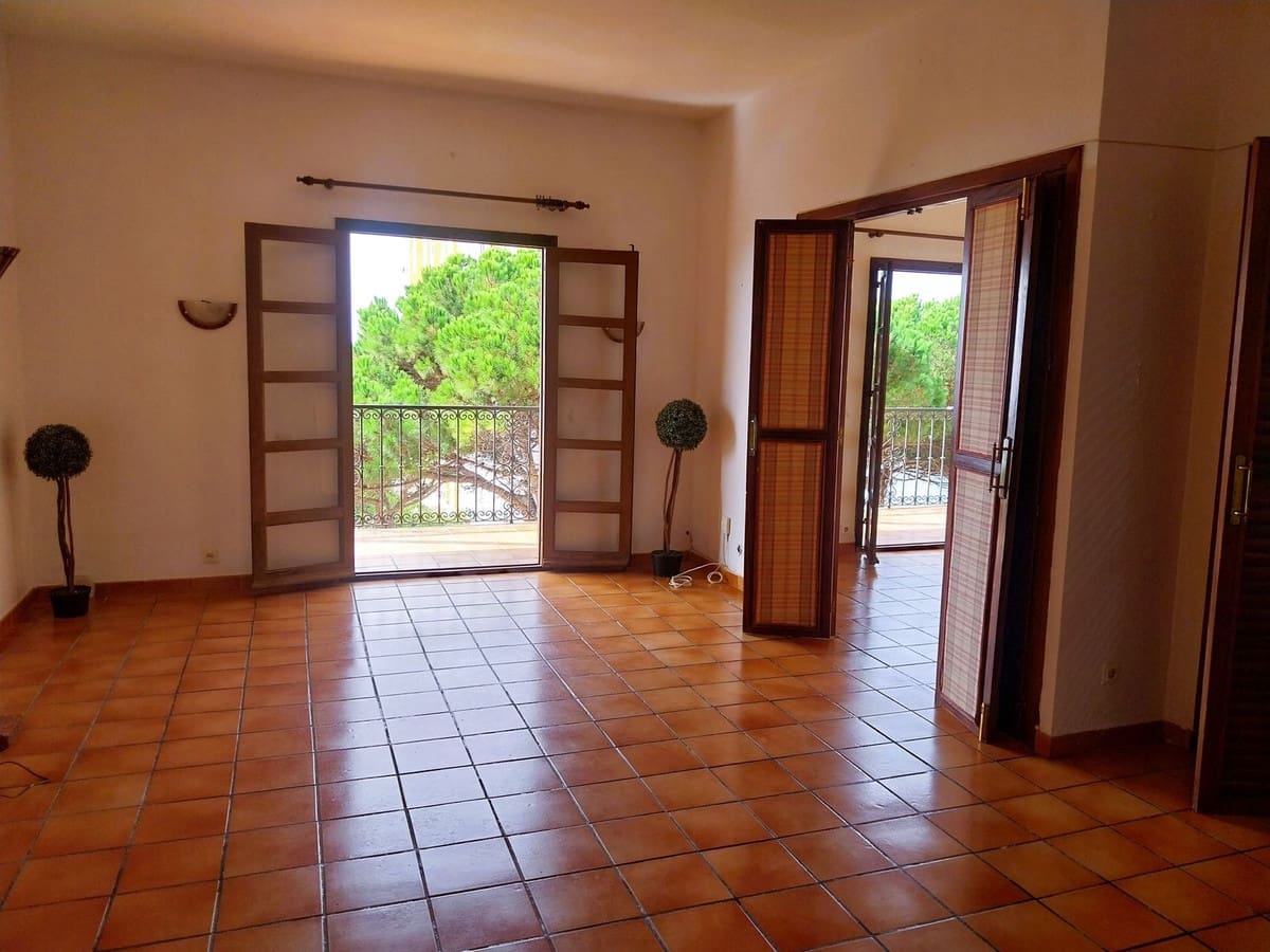 2 Zimmer Apartment zu verkaufen in Calahonda mit Pool Garage - 475.000 € (Ref: 9237709)